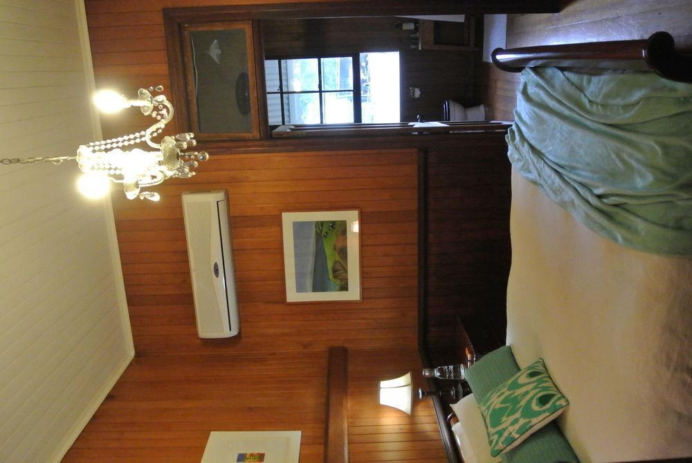 Wiss House Bed & Breakfast Kalbar Eksteriør bilde